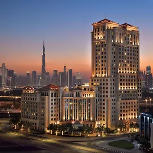 Marriott Al Jaddaf, Отель Дубай